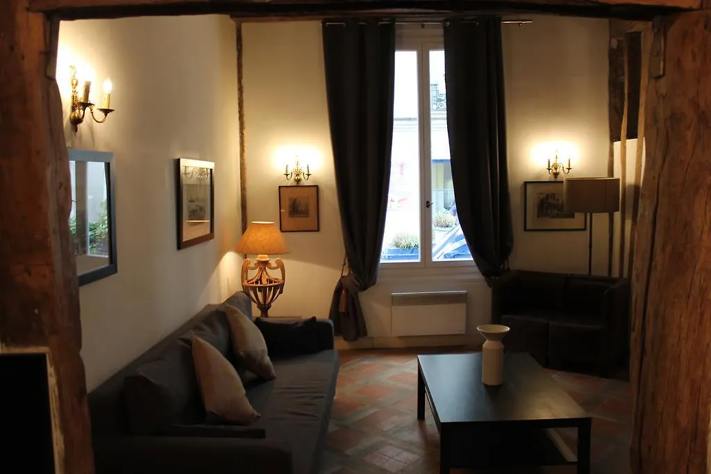 Gregoire Apartment-1